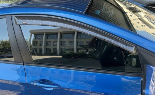 Slimline Window Visors (3D Carbon Fibre Look, Front & Rear) - Hyundai i30 2012-Onwards